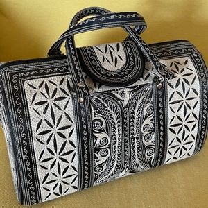 Laga Designs Tote Bag